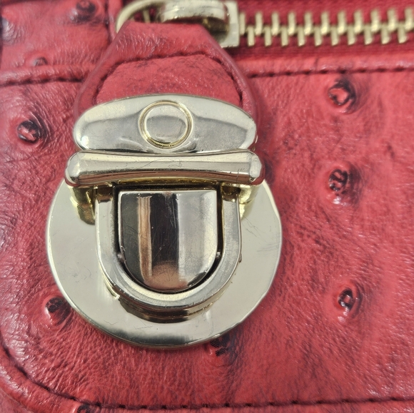 Steve Madden red Ostrich print wallet - Picture 6 of 10